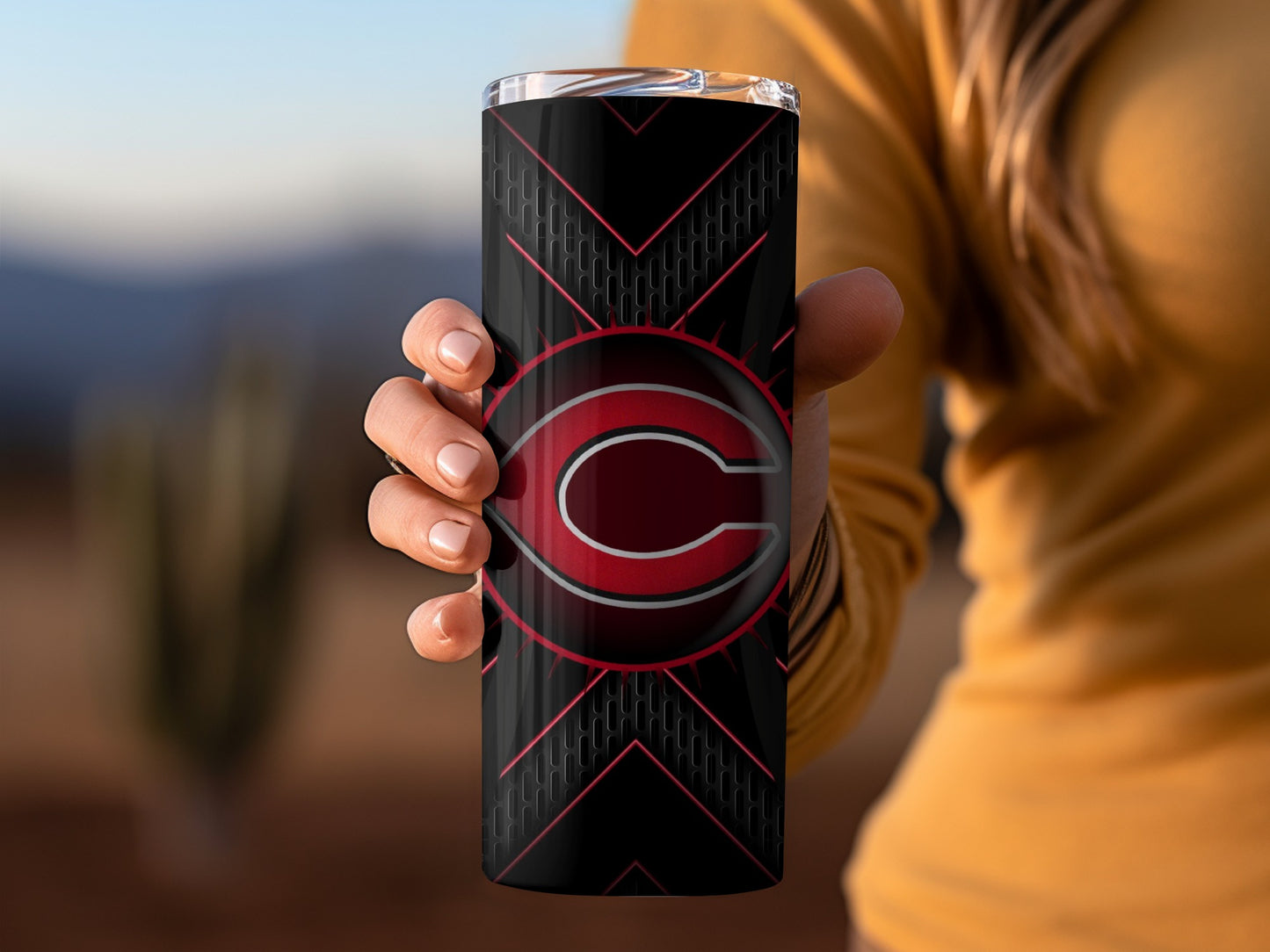 Cincinnati Reds Logo Black Background Tumblers Product