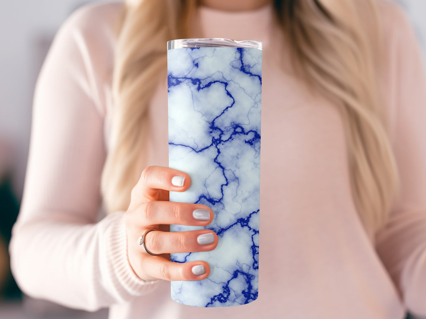 Elegant Blue Veins And White Tumblers Abstract Design