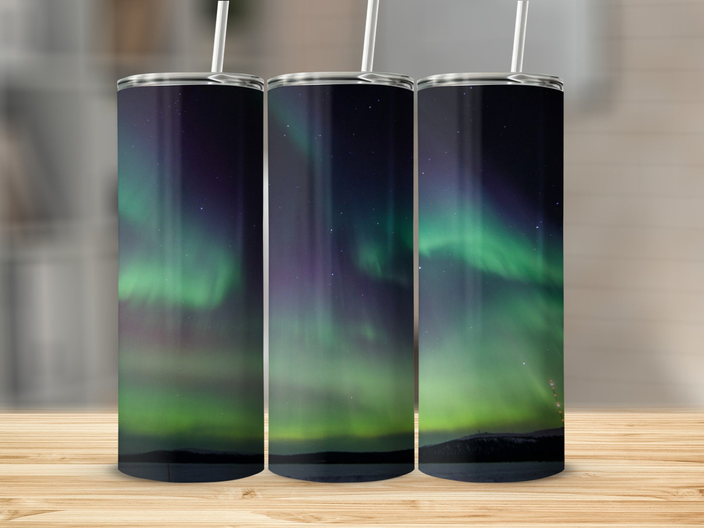 Stunning Aurora Borealis Skyline Design Tumbler