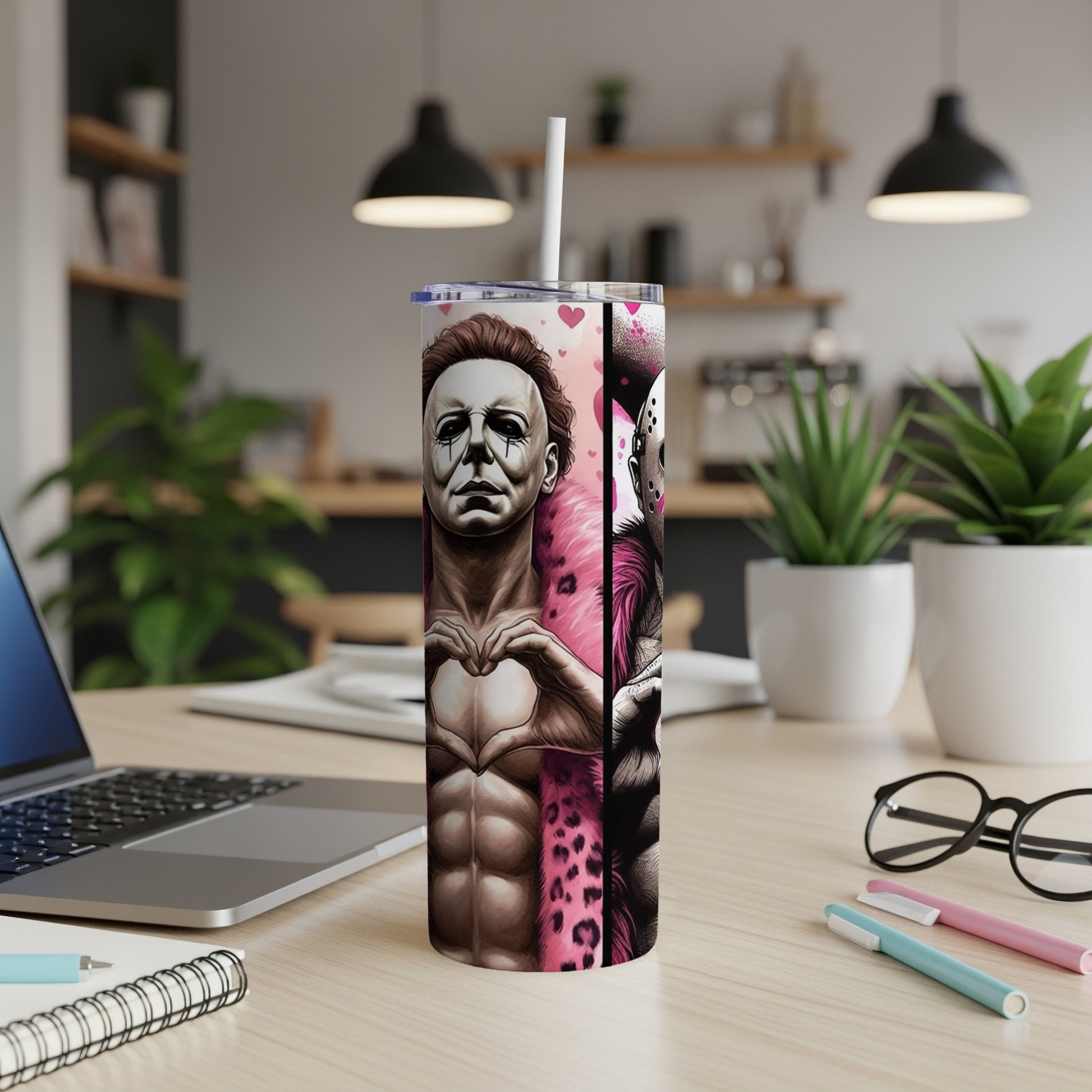 Tumbler featuring horror characters Michael Myers and Jason Voorhees with hearts.