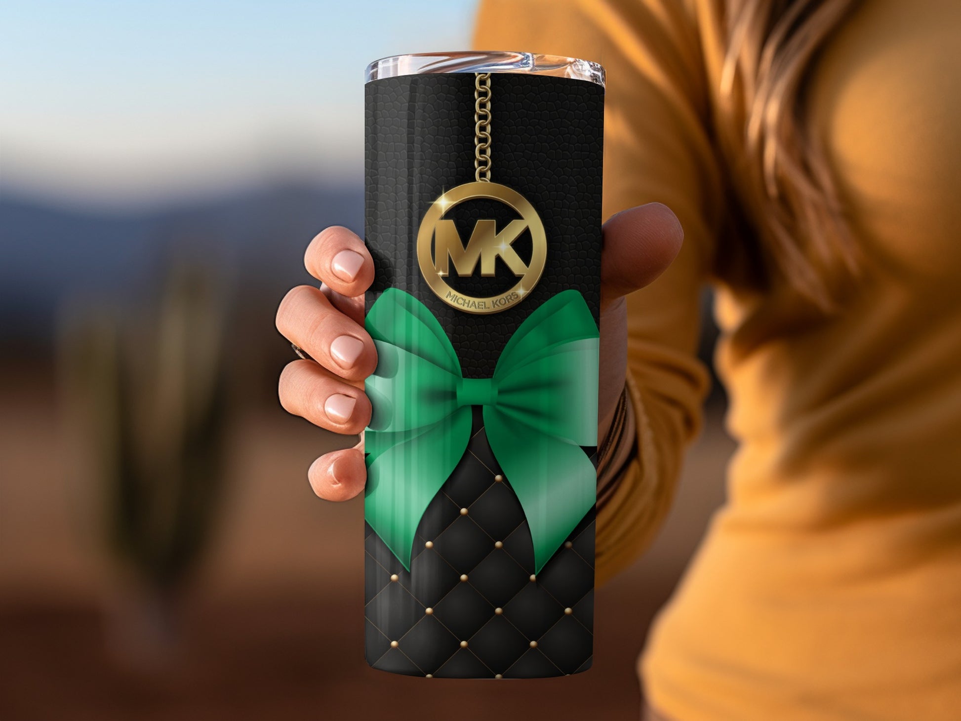 Stylish Tumbler with Elegant Green Bow Design