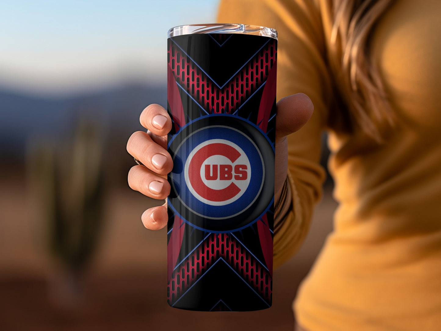Chicago Cubs Logo in Center with Mesh Background Tumblers