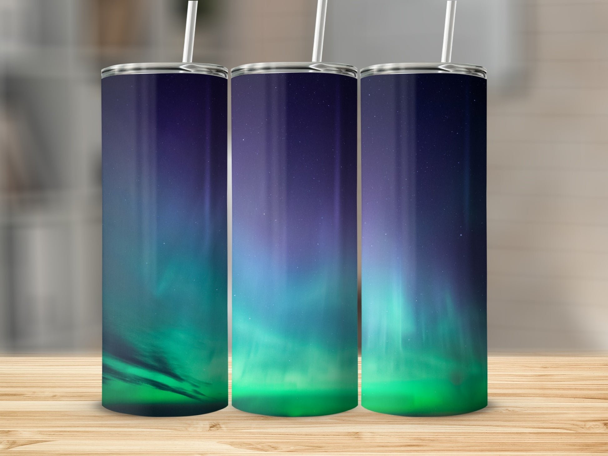 Beautiful Northern Lights Design Tumbler For Everyday Use