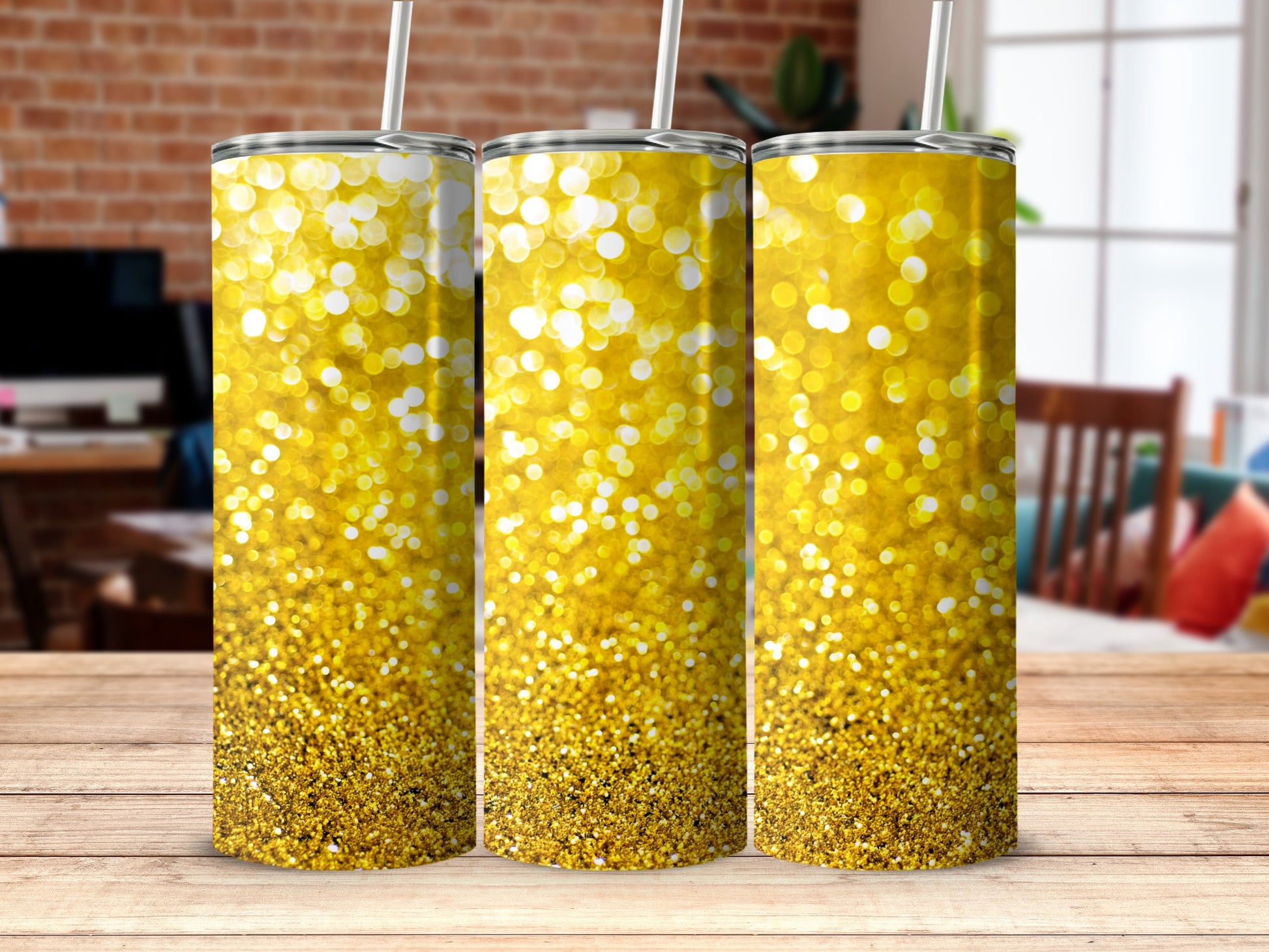 Sparkling Gold Glitter Tumbler with Elegant Design