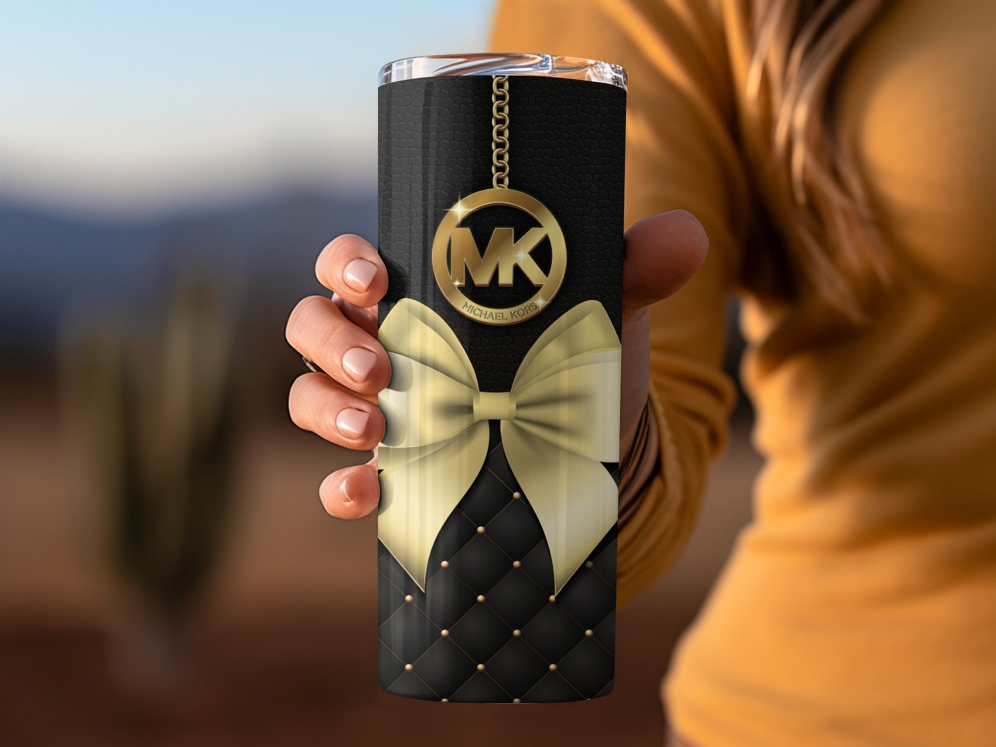 Elegant Michael Kors Golden Bow Design Tumbler