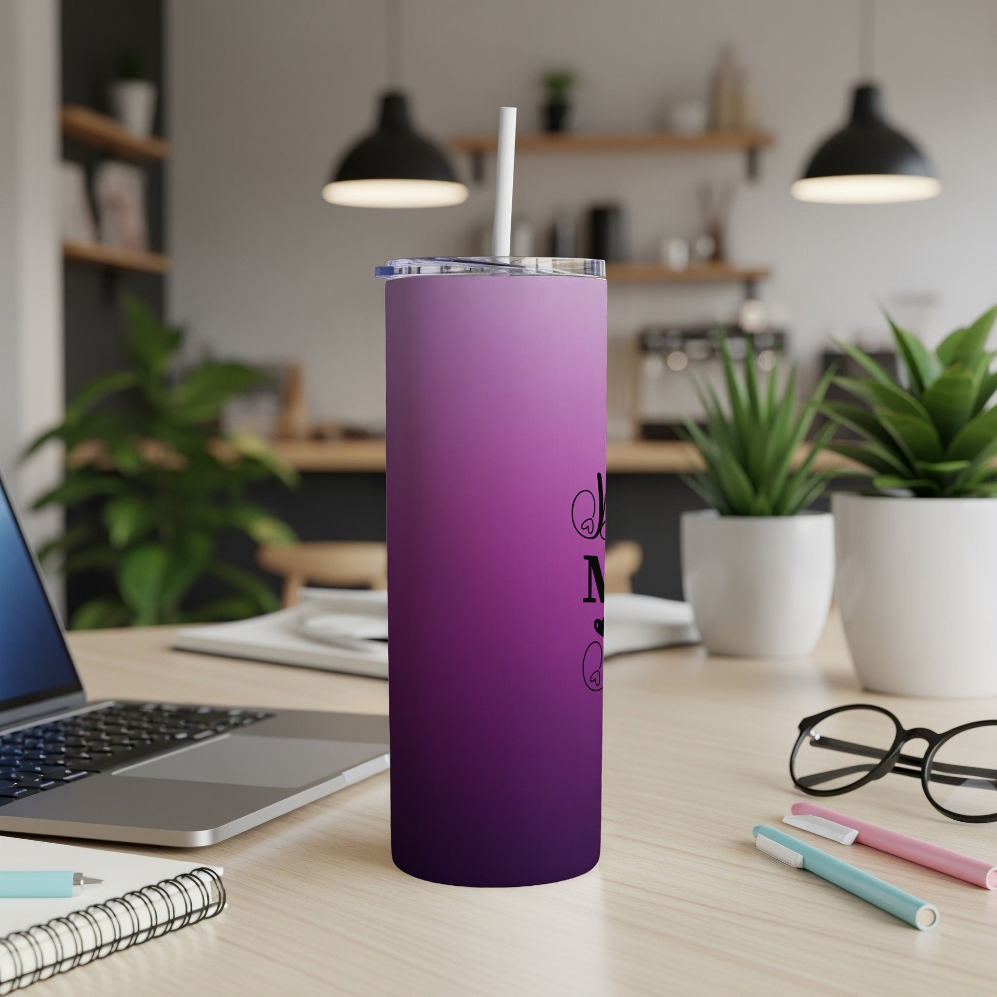 Purple ombre tumbler with "Mama" text and a white straw.