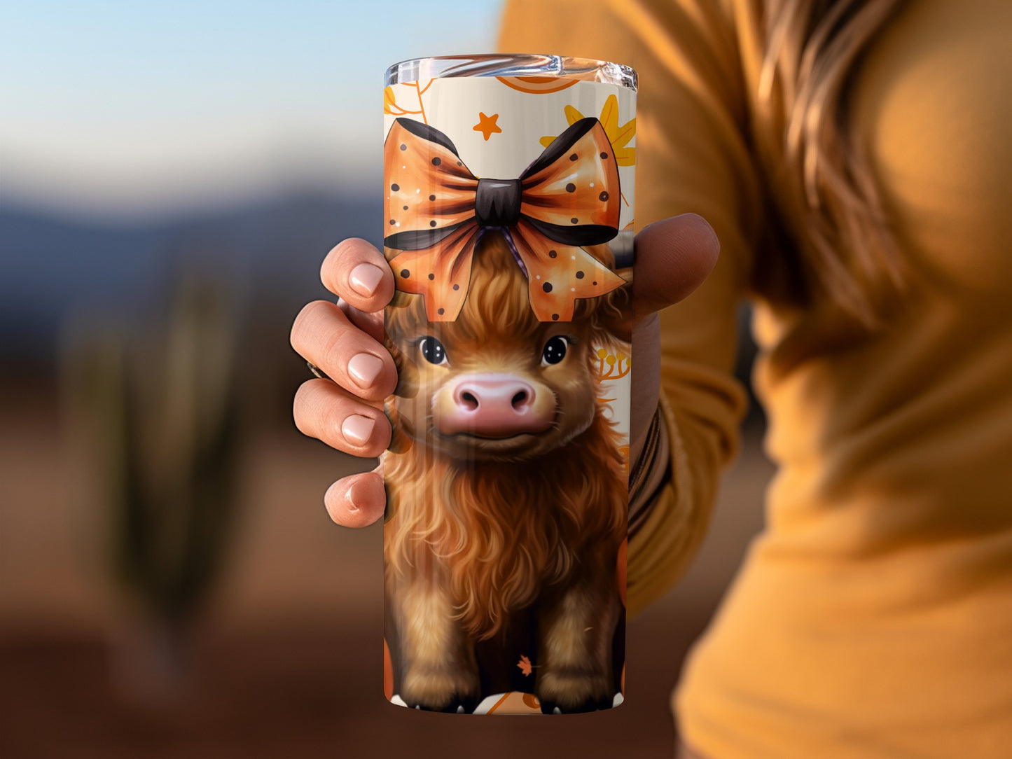 Adorable Highland Cow Design Travel Mug for Animal Lovers