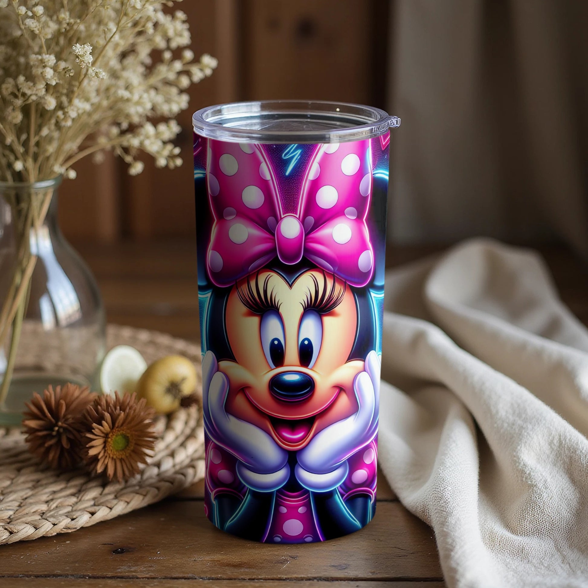 Minnie Mouse Expressive Tumbler Bright Fun Design