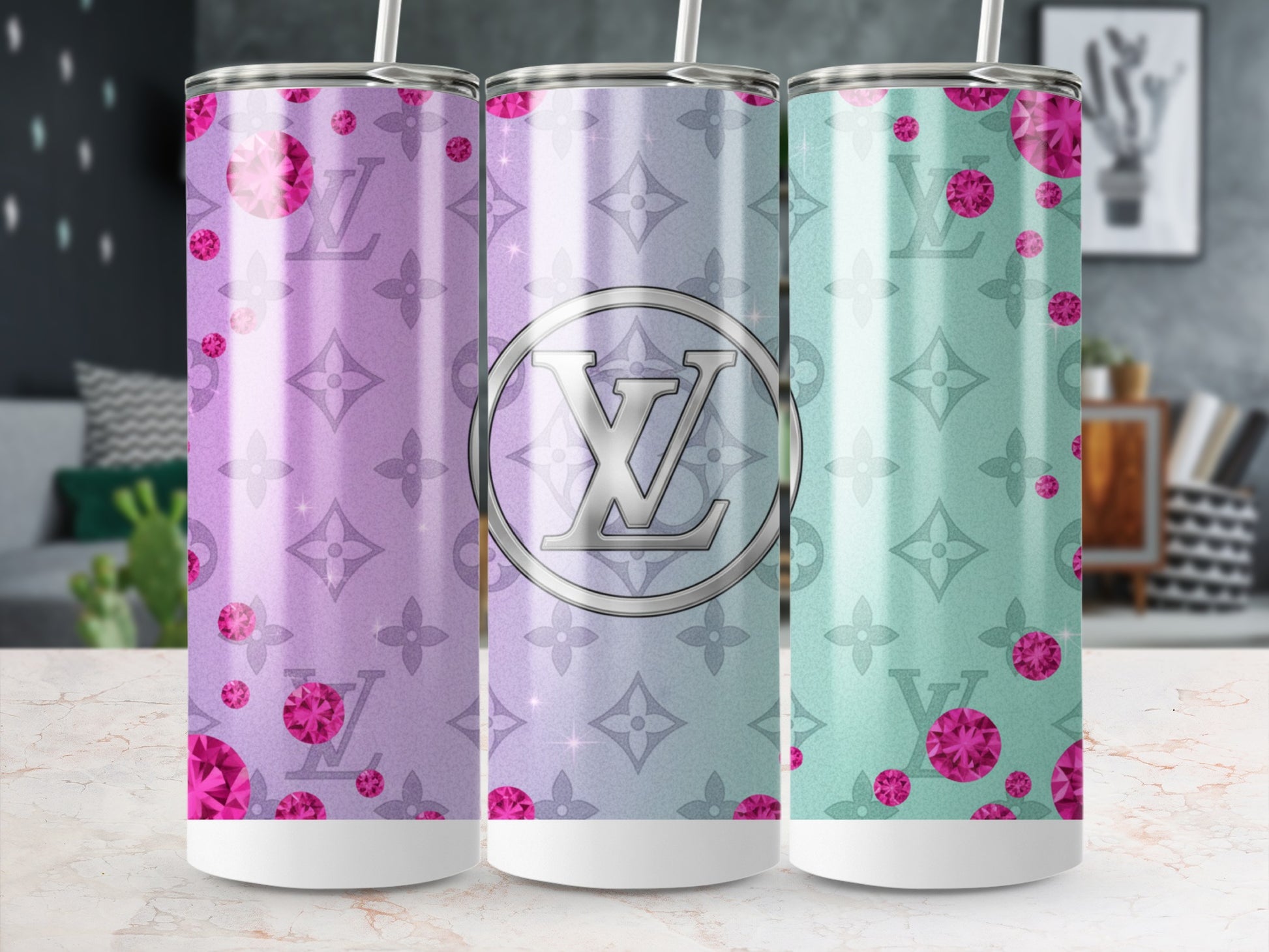 Stylish Patterned Tumblers with Gemstone Design