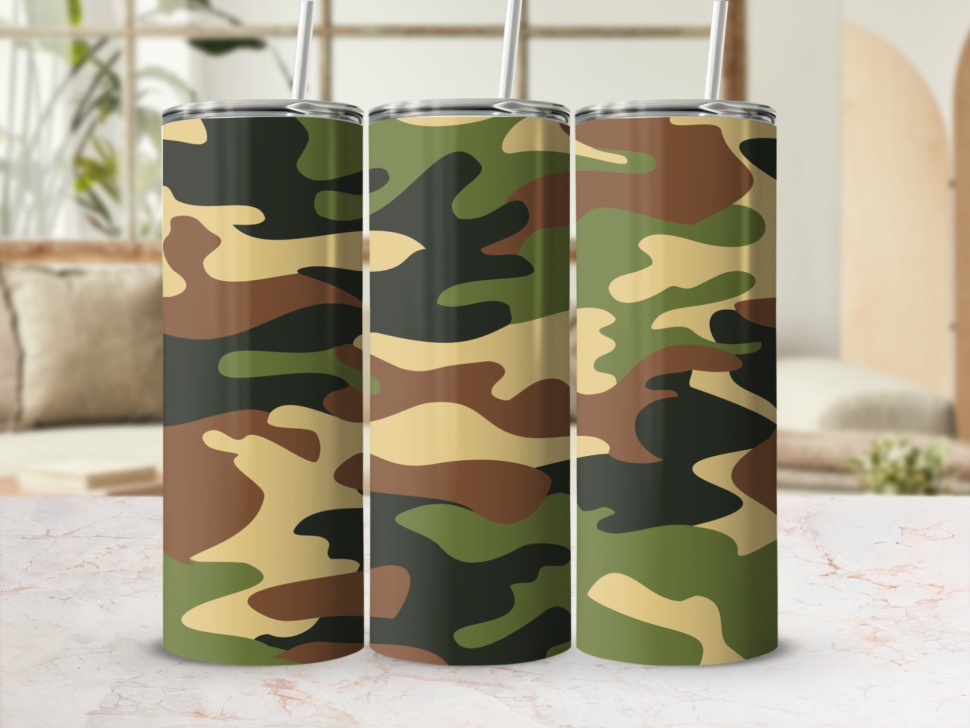 Camouflage Patterned Tumbler Travel Mug with Straw
