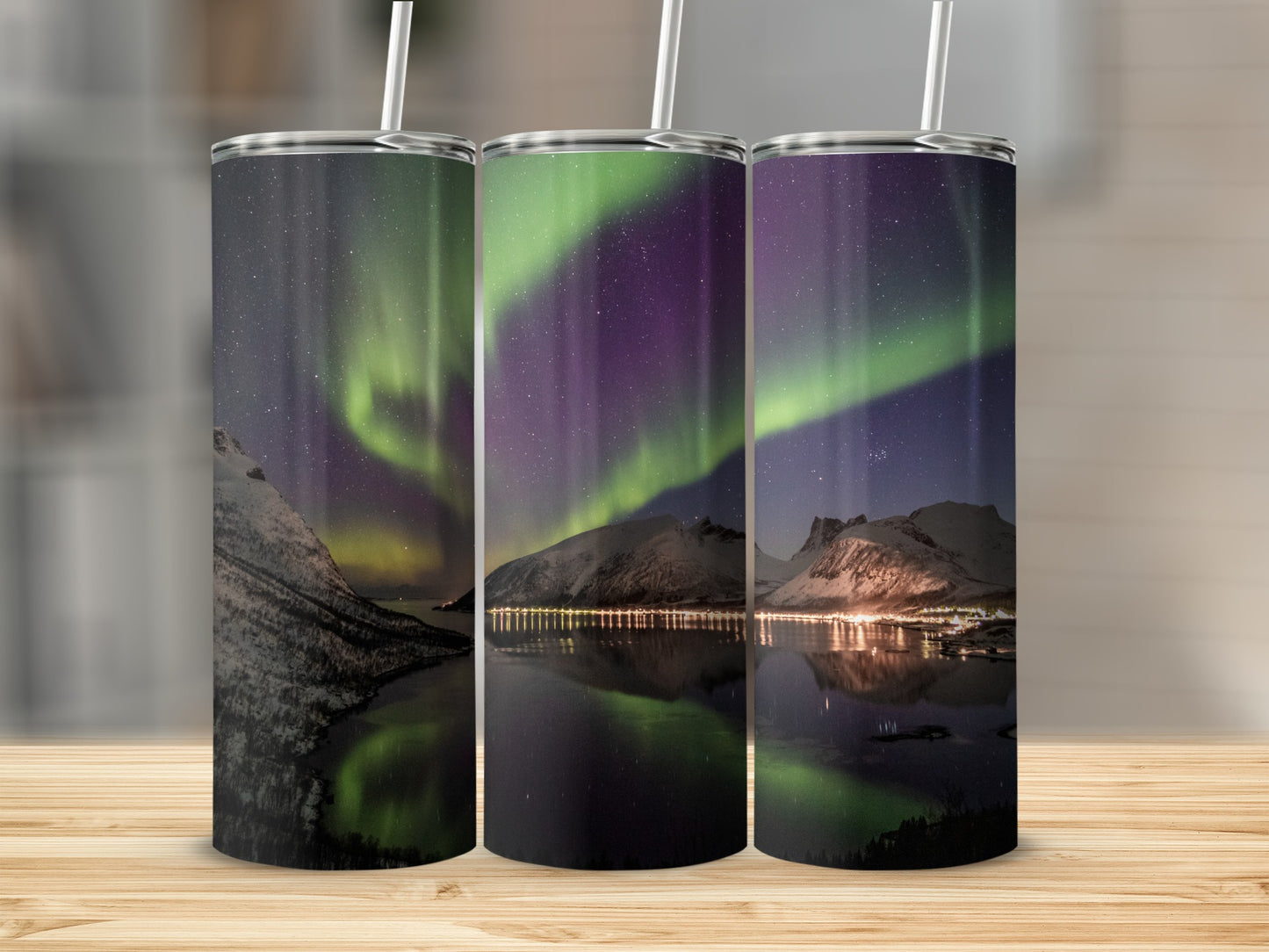 Northern Lights Tumbler with Scenic Mountain Views