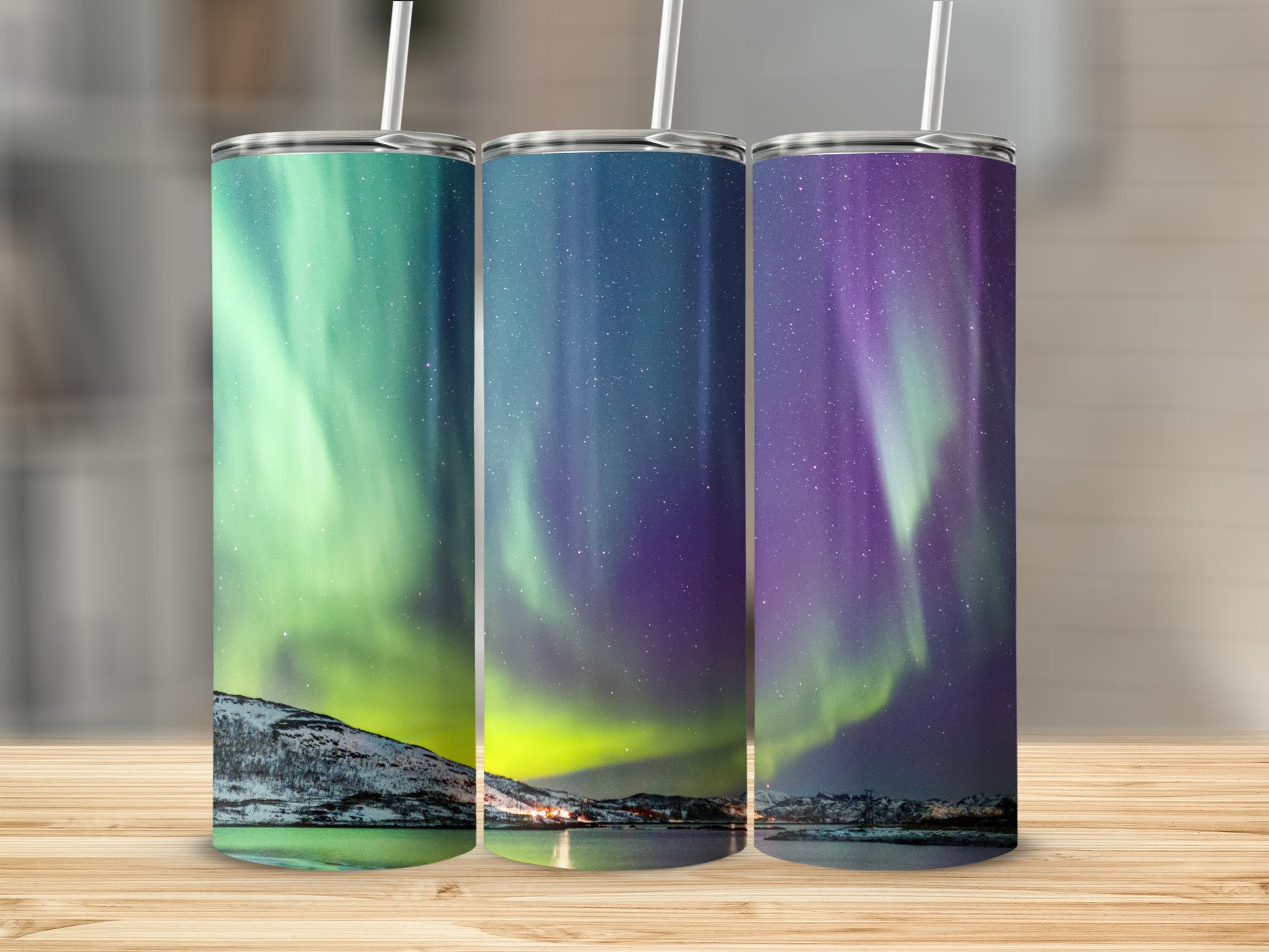 Stunning Northern Lights Design Tumbler Drinkware