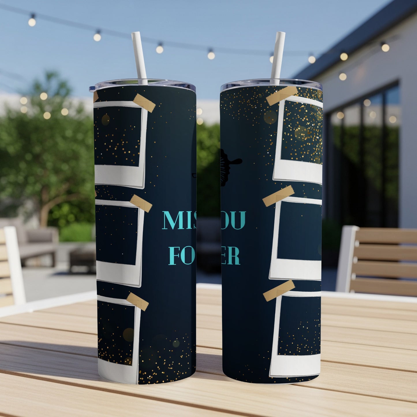 Two tumblers with polaroid frames, gold glitter, and text that says "MIS OU FO ER".