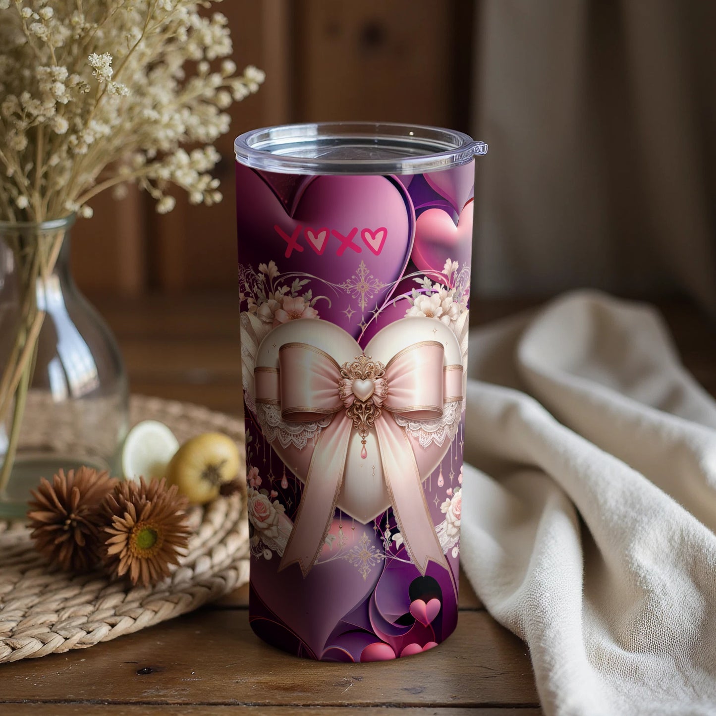 Elegant Heart-Shaped Patterned Tumbler with Bow Design