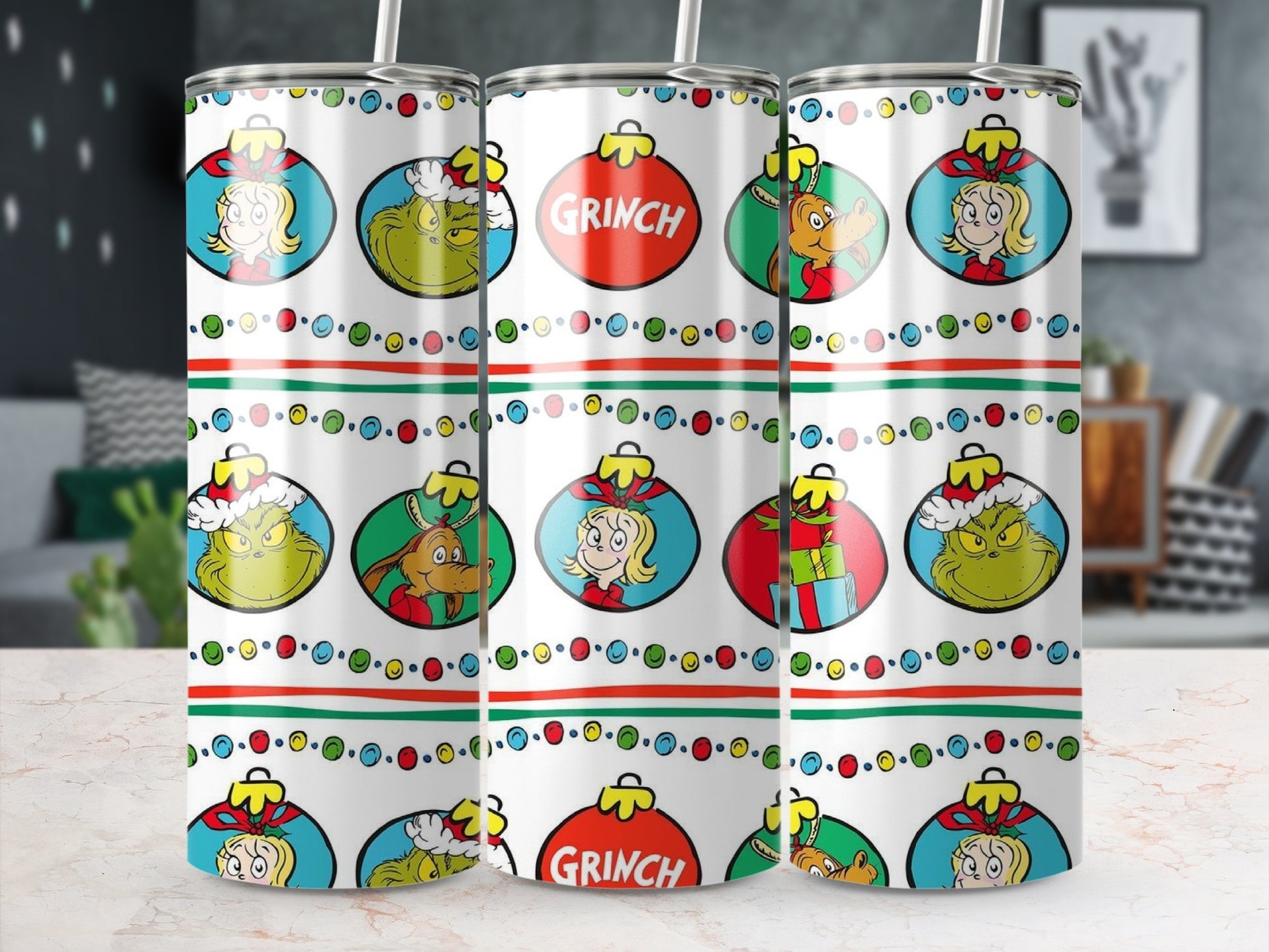 Christmas tumbler with Grinch and Cindy Lou Who designs.