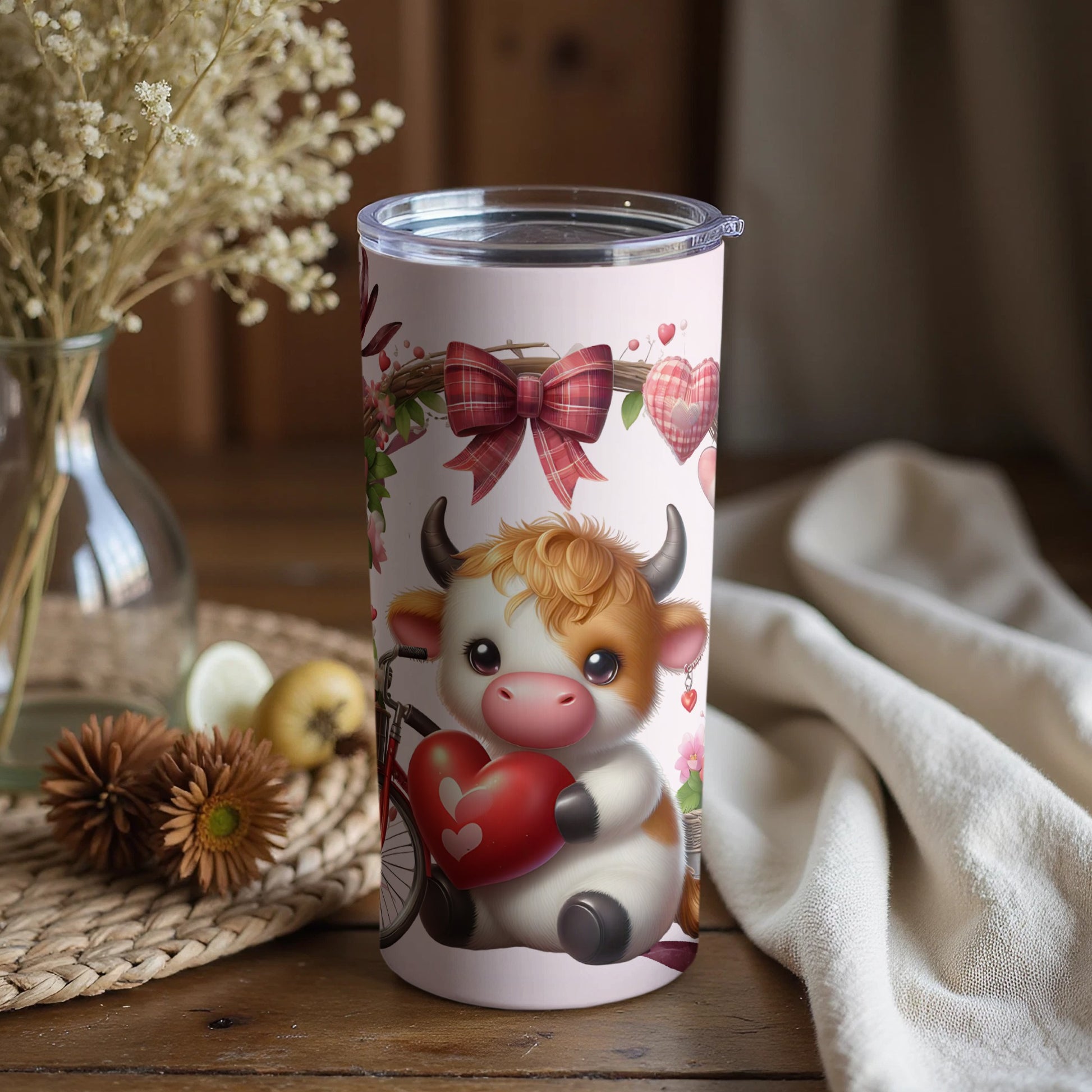 Cute Cow Holding Heart Art Decorates Drinkware