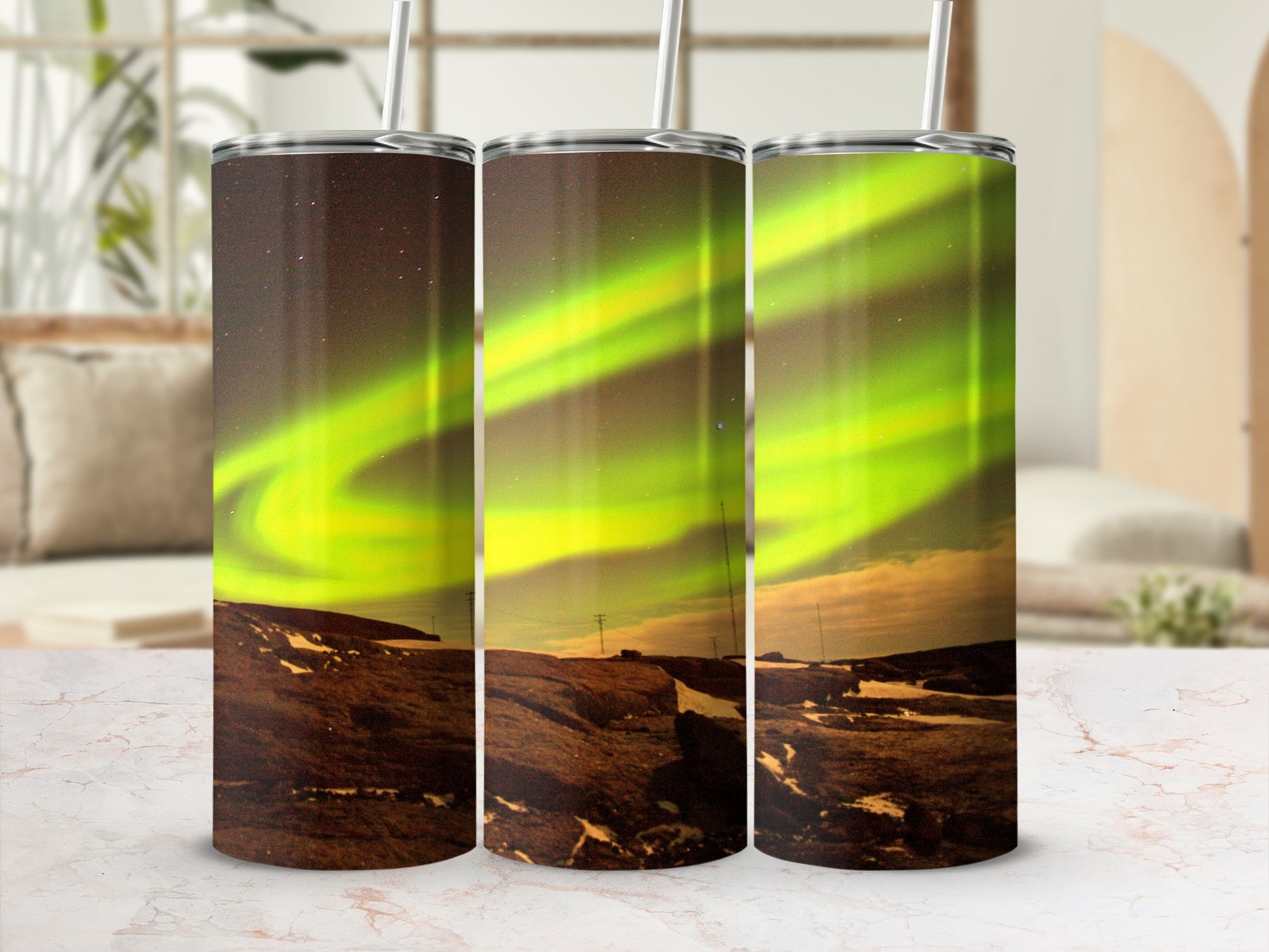Stunning Aurora Borealis Design Tumbler with Straw