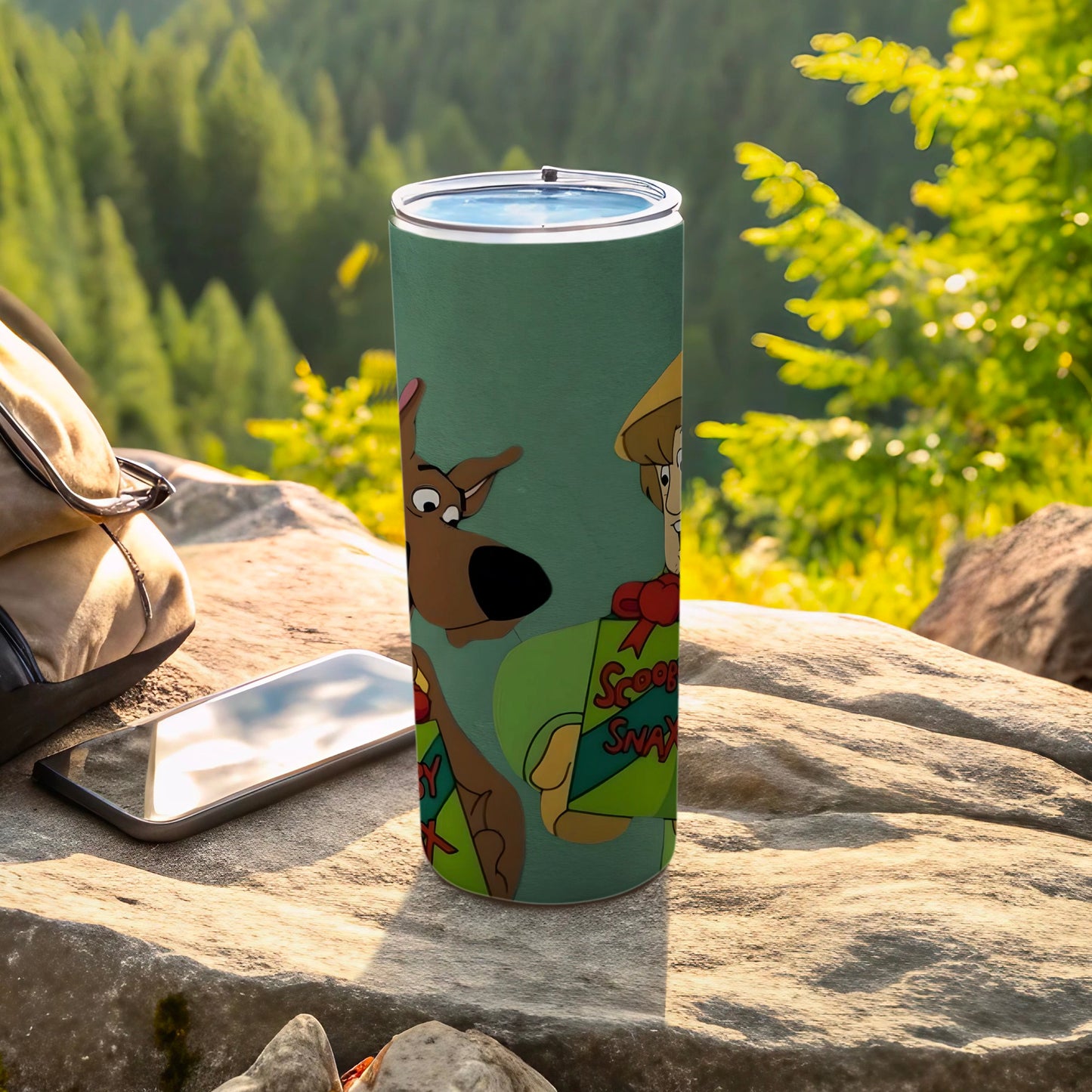 Scooby-Doo and Shaggy holding a "Scooby Snacks" box on a green tumbler.