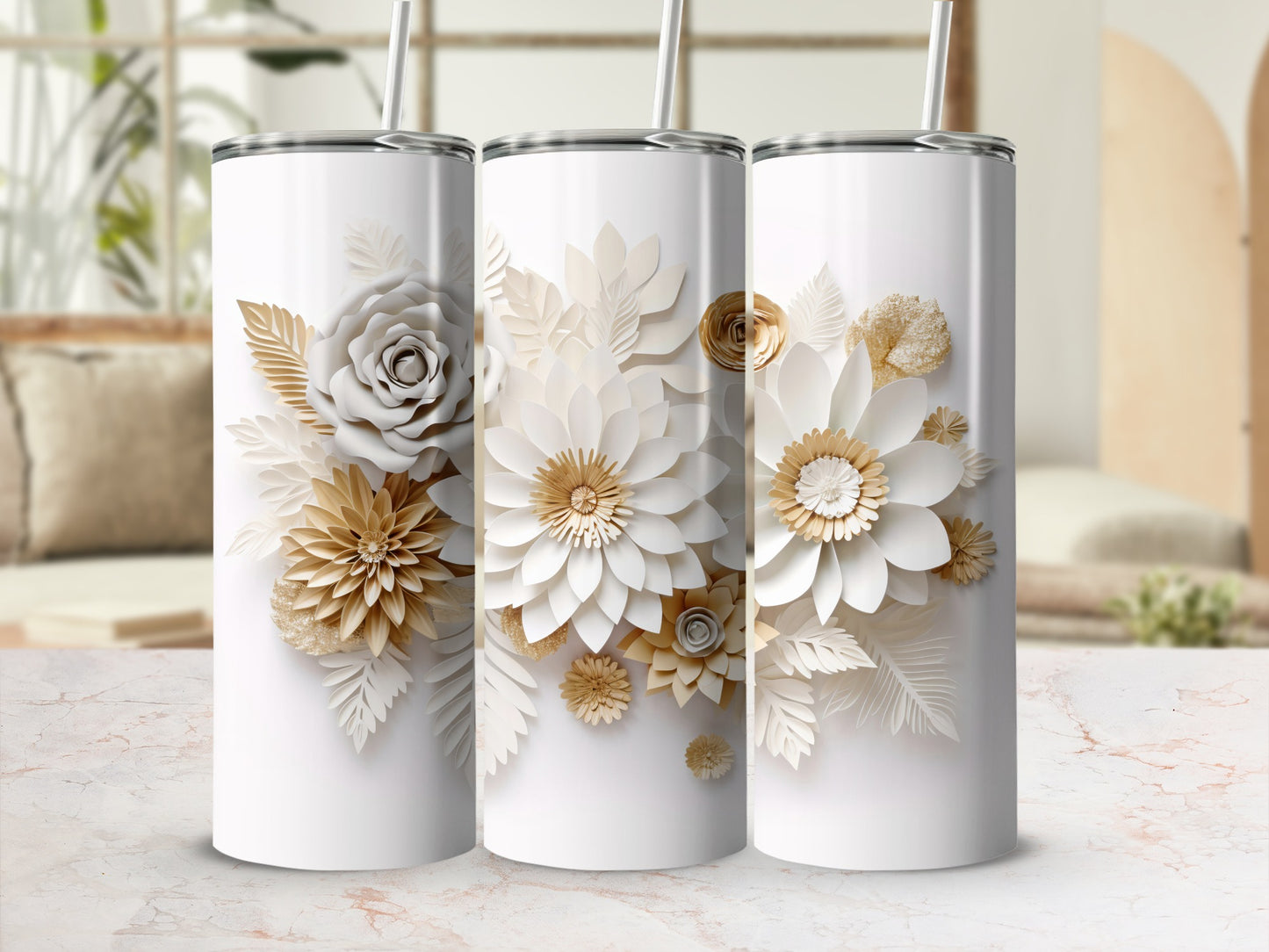 Elegant Floral Design on Stylish Travel Mug