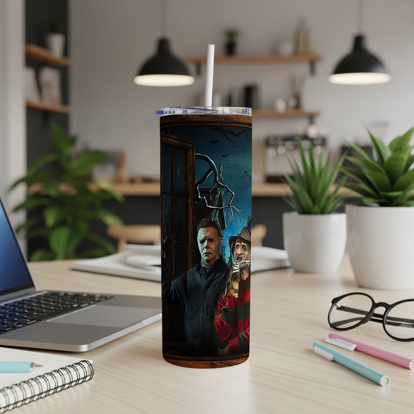 Tumbler featuring Michael Myers and Freddy Krueger in a spooky night scene.