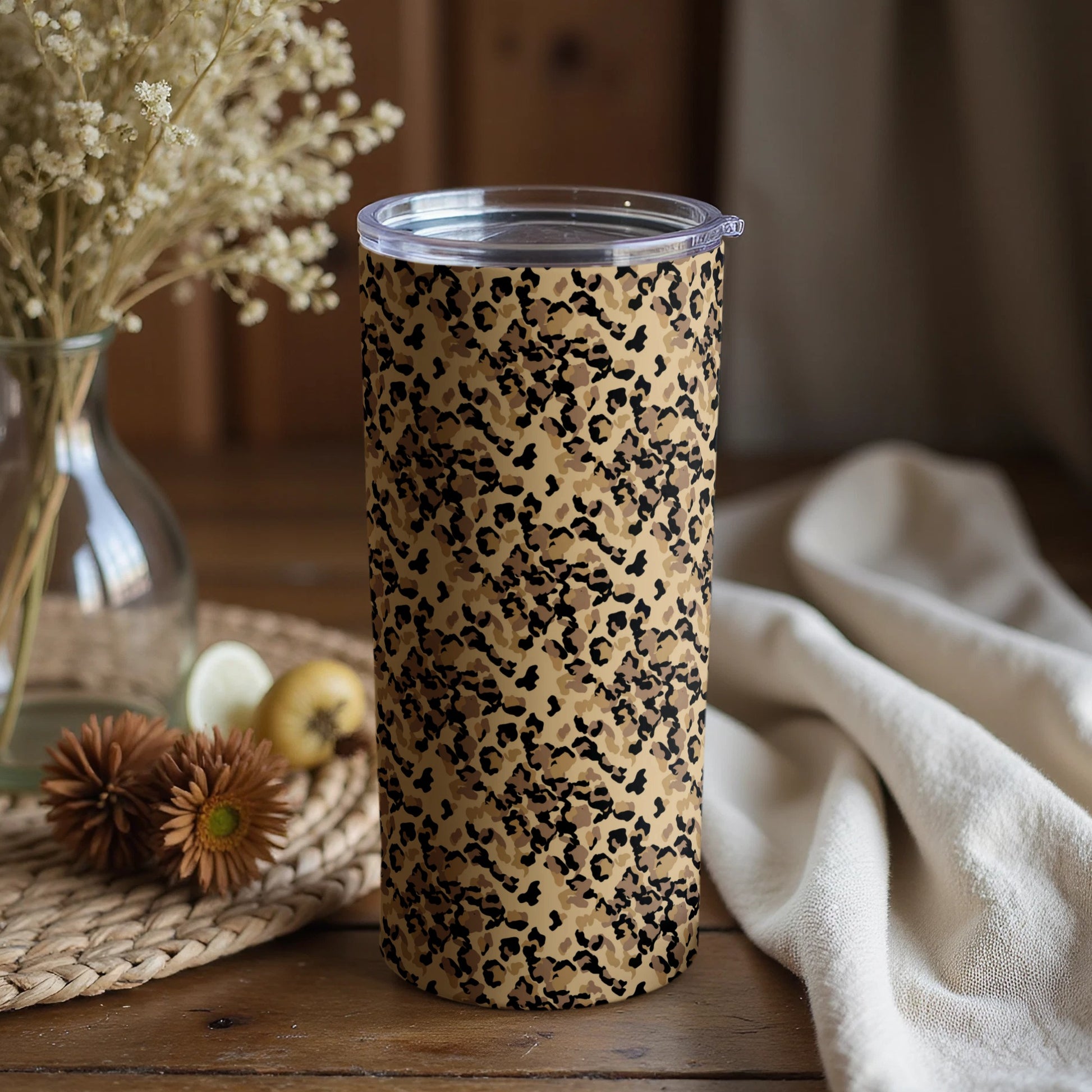 Leopard Print Tall Tumbler with Clear Lid for Drinks