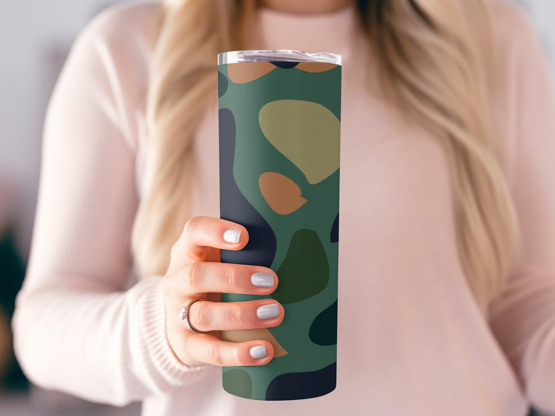 Camouflage Pattern Insulated Tumbler Drink Container