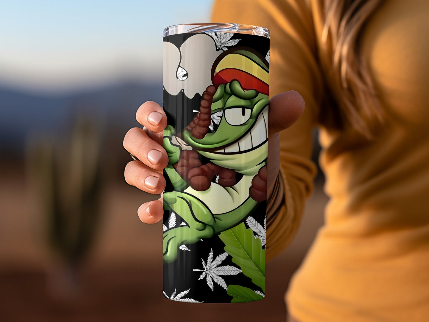 Colorful Cartoon Lizard Water Bottle with Leafy Design