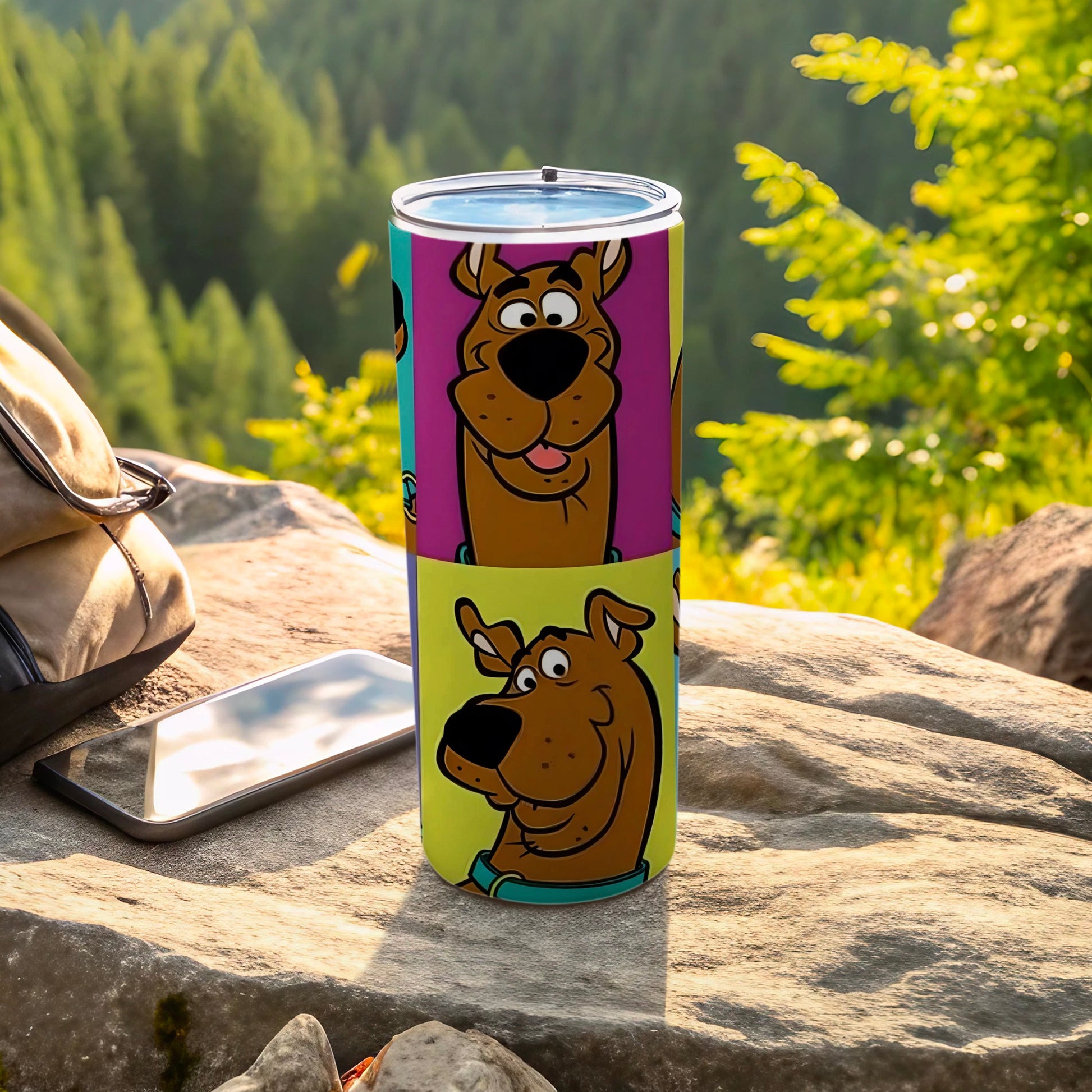 Scooby-Doo tumbler with two cartoon panels featuring the character's face.