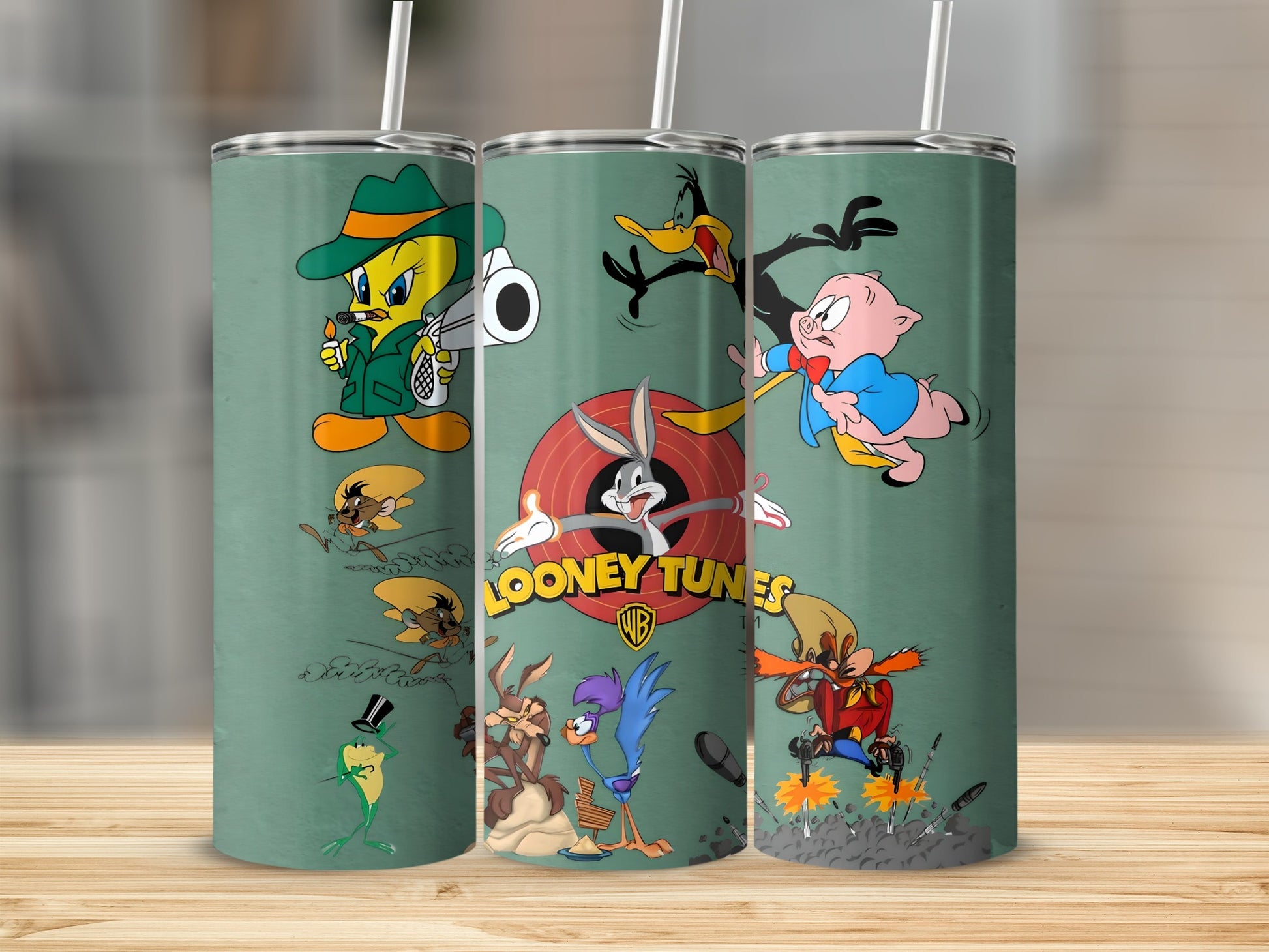 Looney Tunes Classic Characters Tumbler Flask